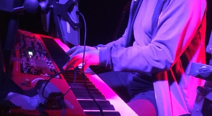 UTESTED 034572039678-musiker-entertainer-rogaland-audun-bergsmyr-03.jpg