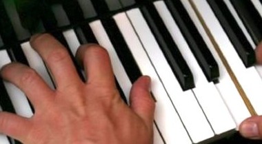 JULEBORD 243538020982-musiker-entertainer-rogaland-audun-bergsmyr-15.jpg