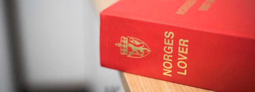 01828403051727-norges-lover.jpg