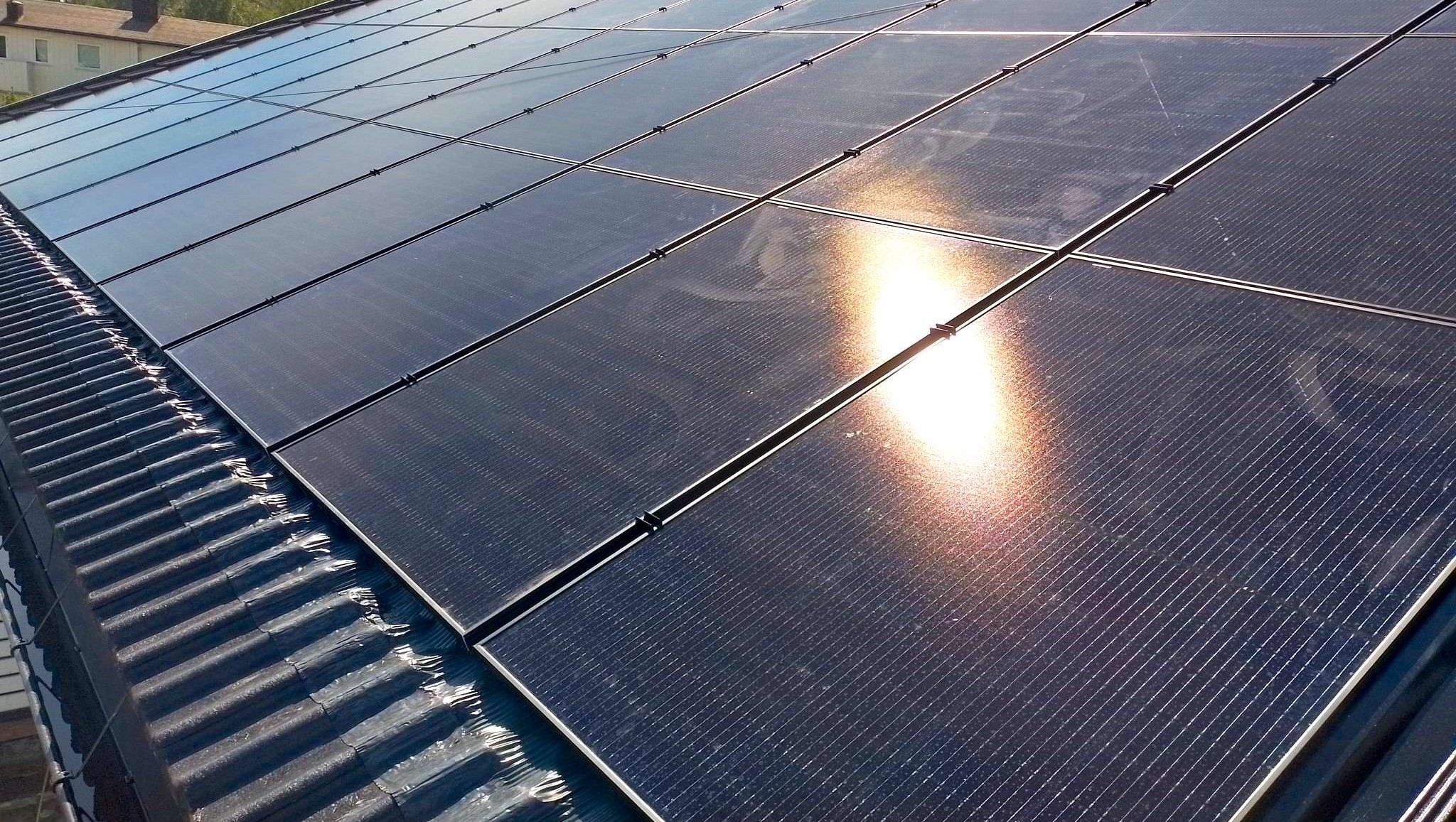 Montering av solcellepanel Bærum
