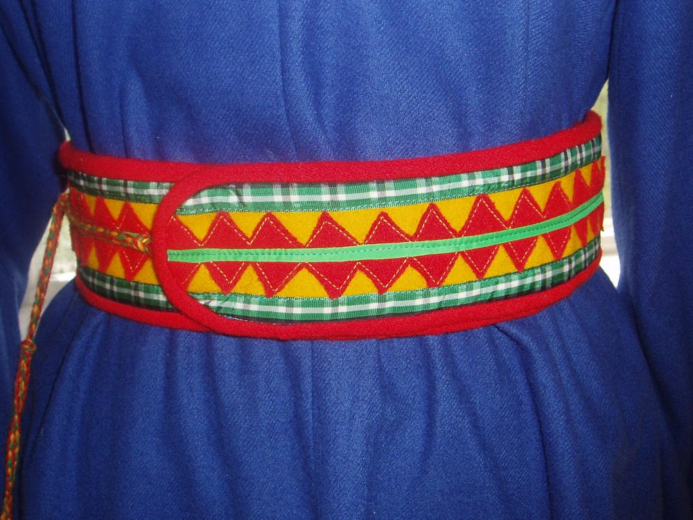 r203-1285854006436maxsizew-1000h-1000save.jpg